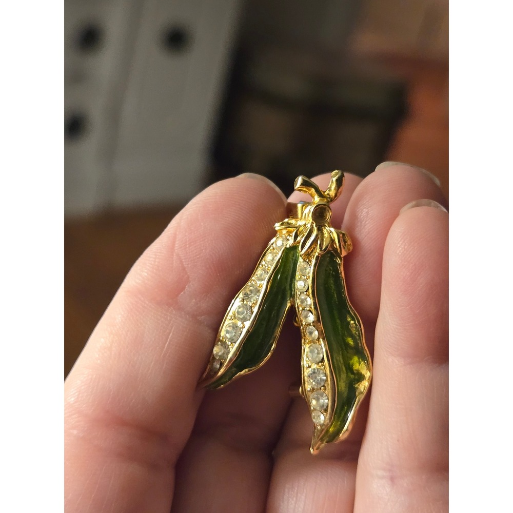 Peas In A Pod Enamel Rhinestone Brooch Unsigned Rare